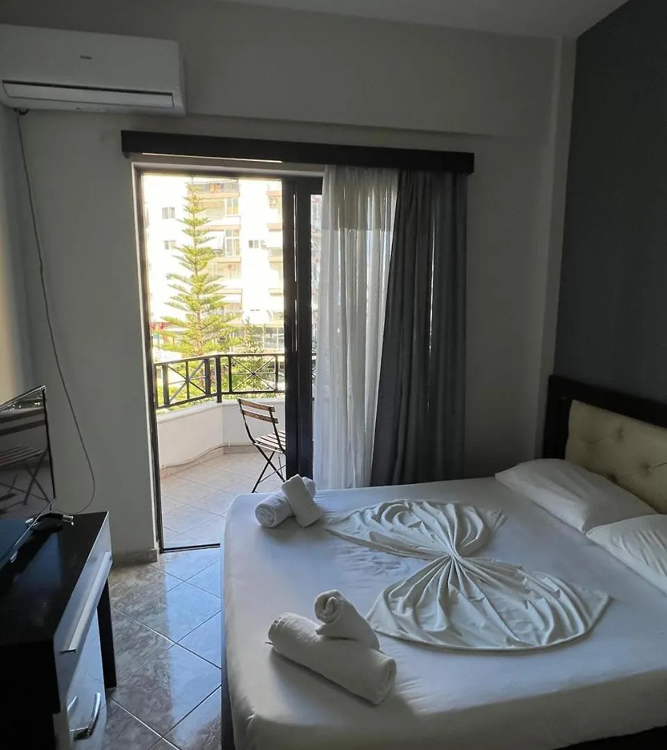 Prive City Hotel Sarande