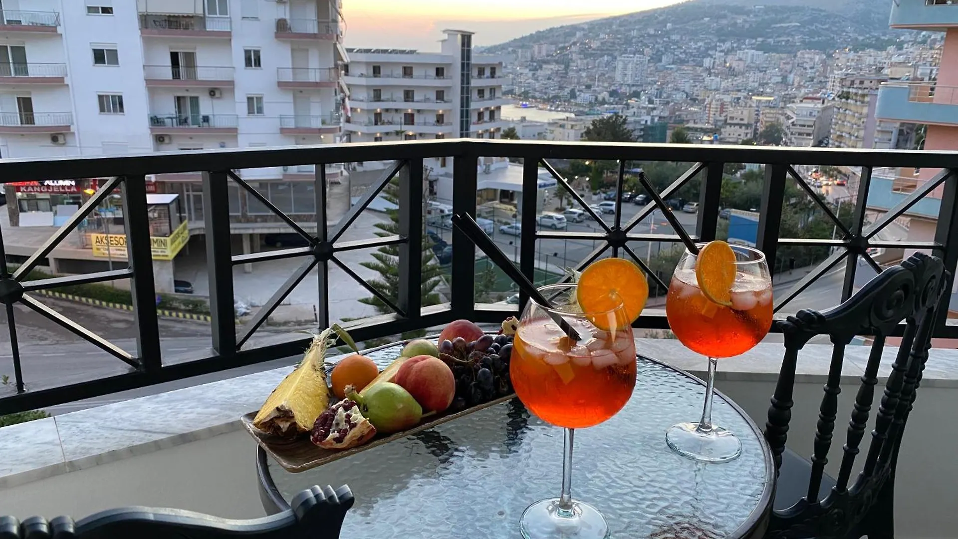 Prive City Hotel Sarande