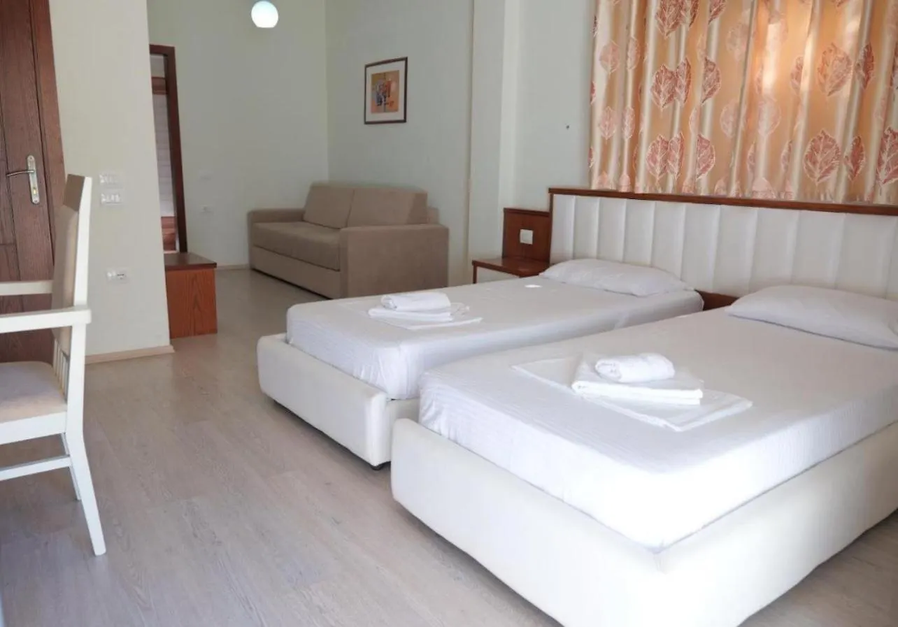 Prive City Hotel Sarande 4*,  Albania
