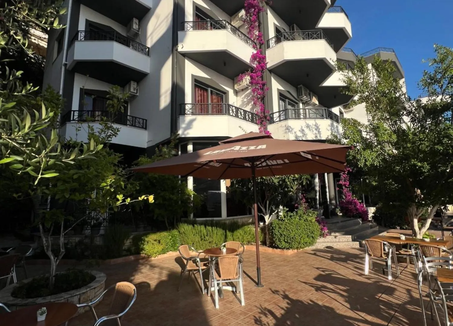 Prive City Hotel Sarande