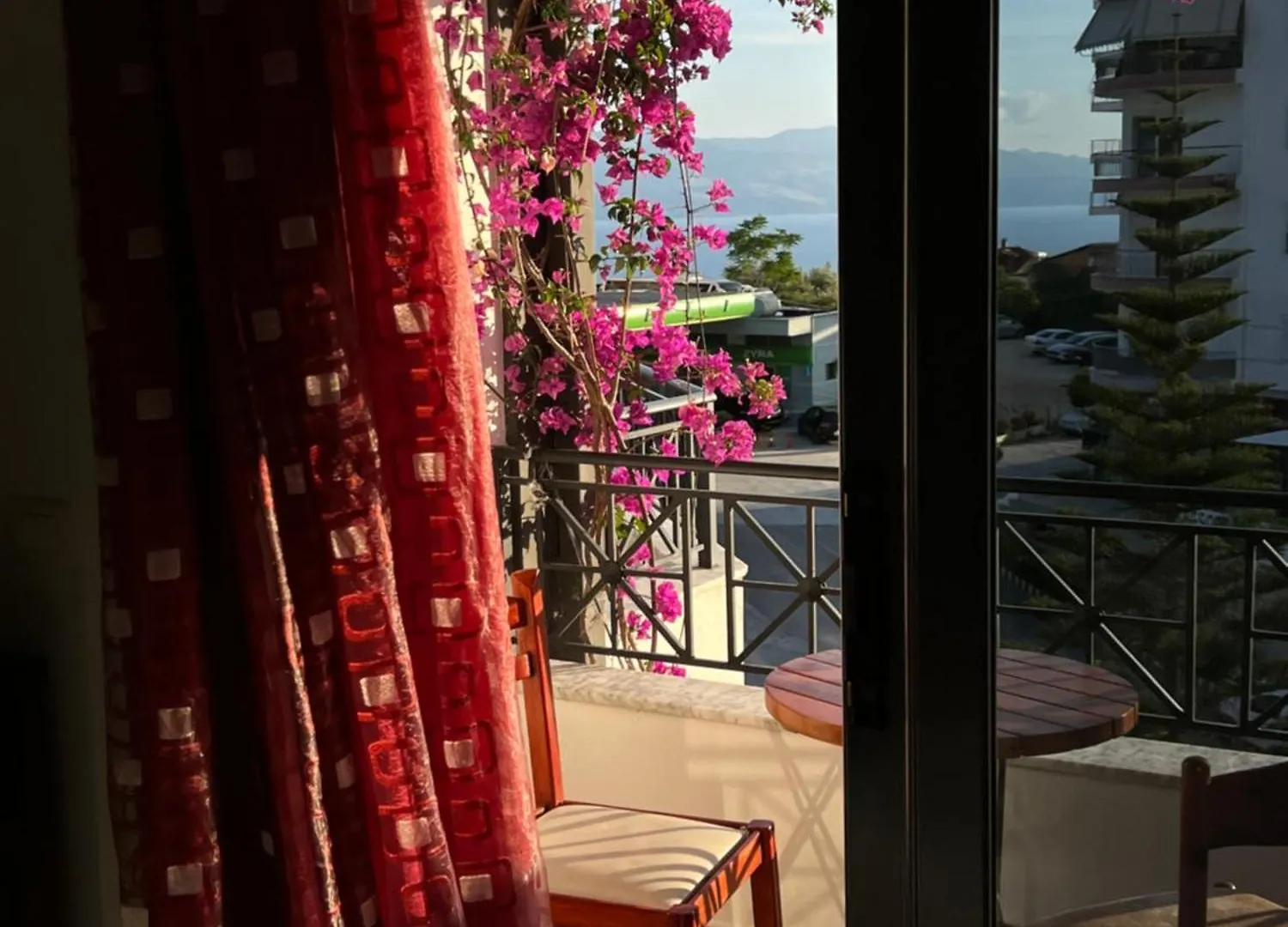 Prive City Hotel Sarande 4*,