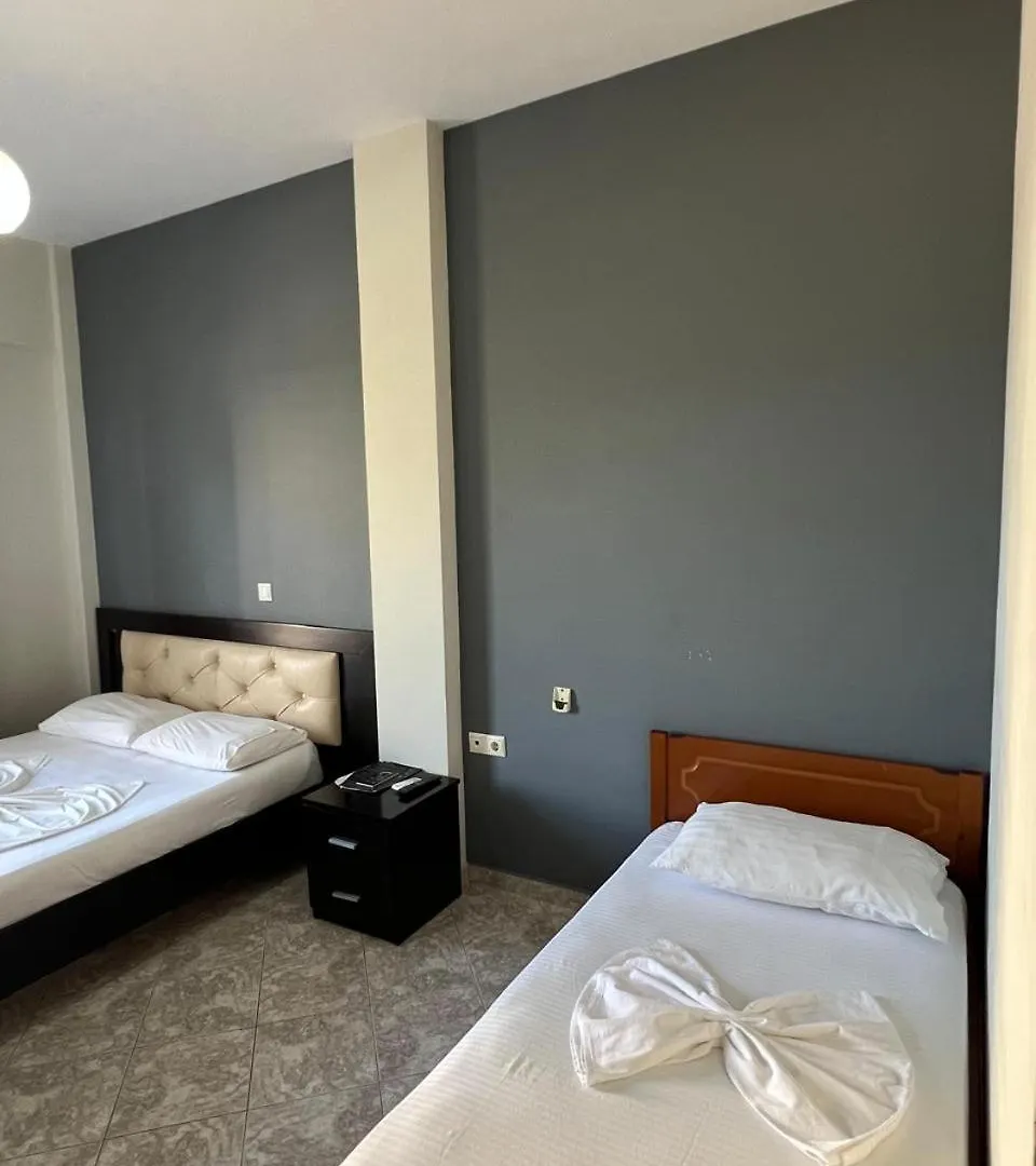 Prive City Hotel Sarande