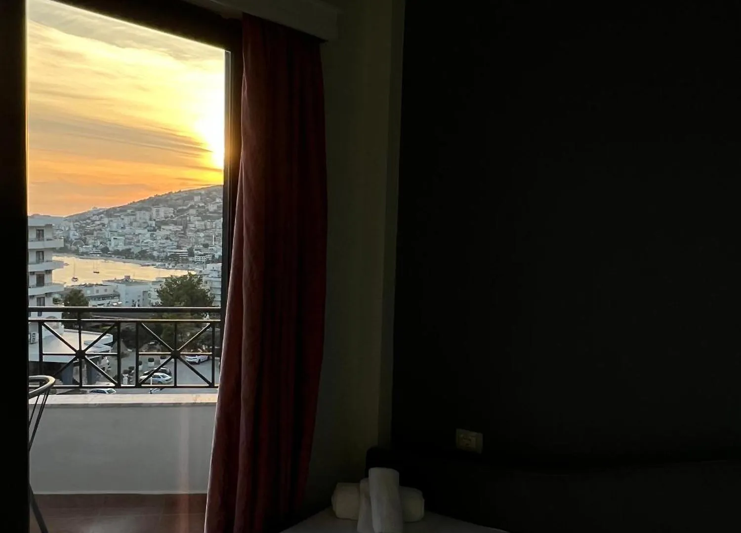 Prive City Hotel Sarande